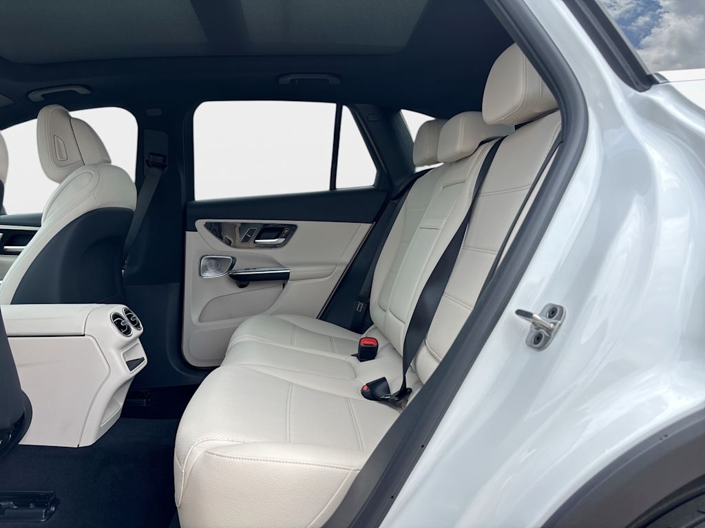 Thumbnail: 2026 Mercedes-Benz GLC - 25