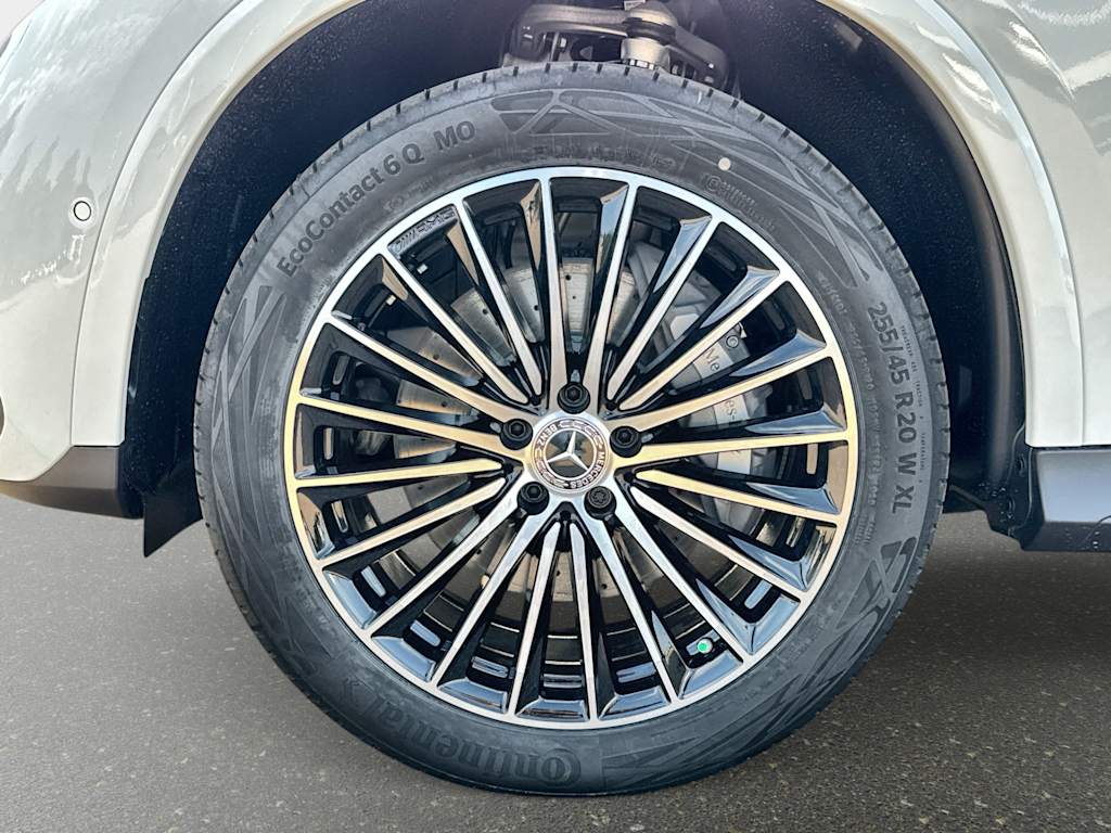 Thumbnail: 2026 Mercedes-Benz GLC - 8