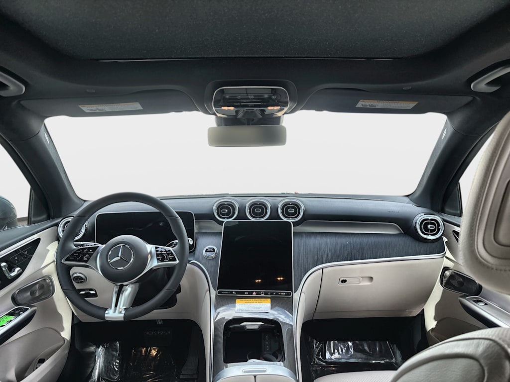 Thumbnail: 2026 Mercedes-Benz GLC - 2