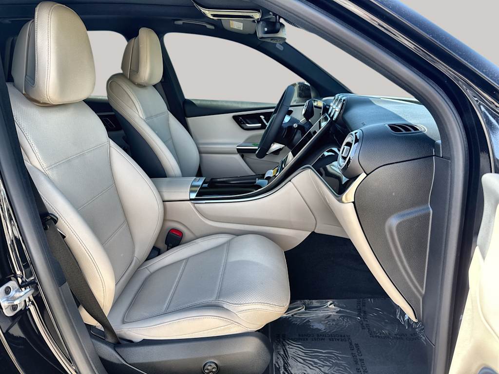 Thumbnail: 2026 Mercedes-Benz GLC - 21