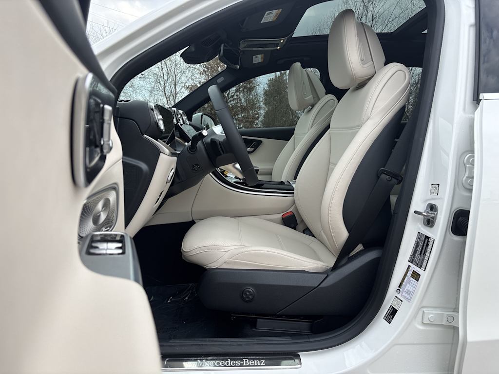 Thumbnail: 2026 Mercedes-Benz GLC - 11