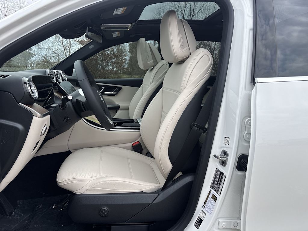 Thumbnail: 2026 Mercedes-Benz GLC - 12