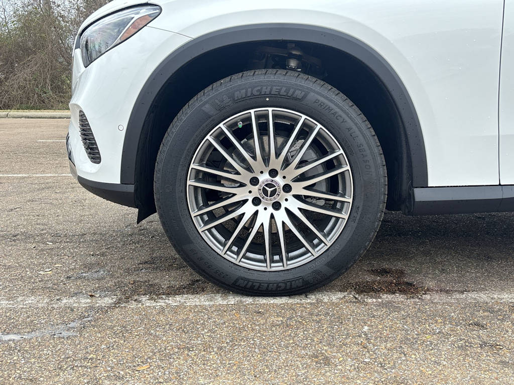 Thumbnail: 2026 Mercedes-Benz GLC - 8