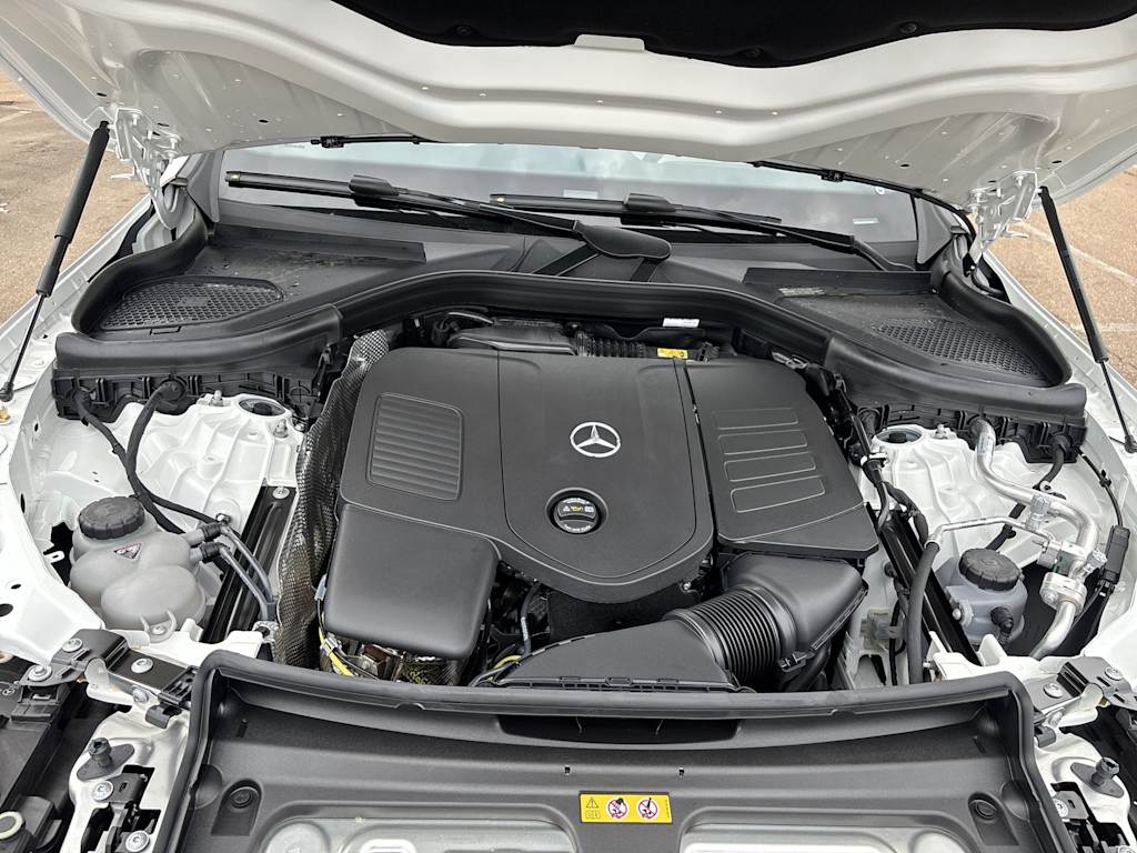 Thumbnail: 2026 Mercedes-Benz GLC - 9