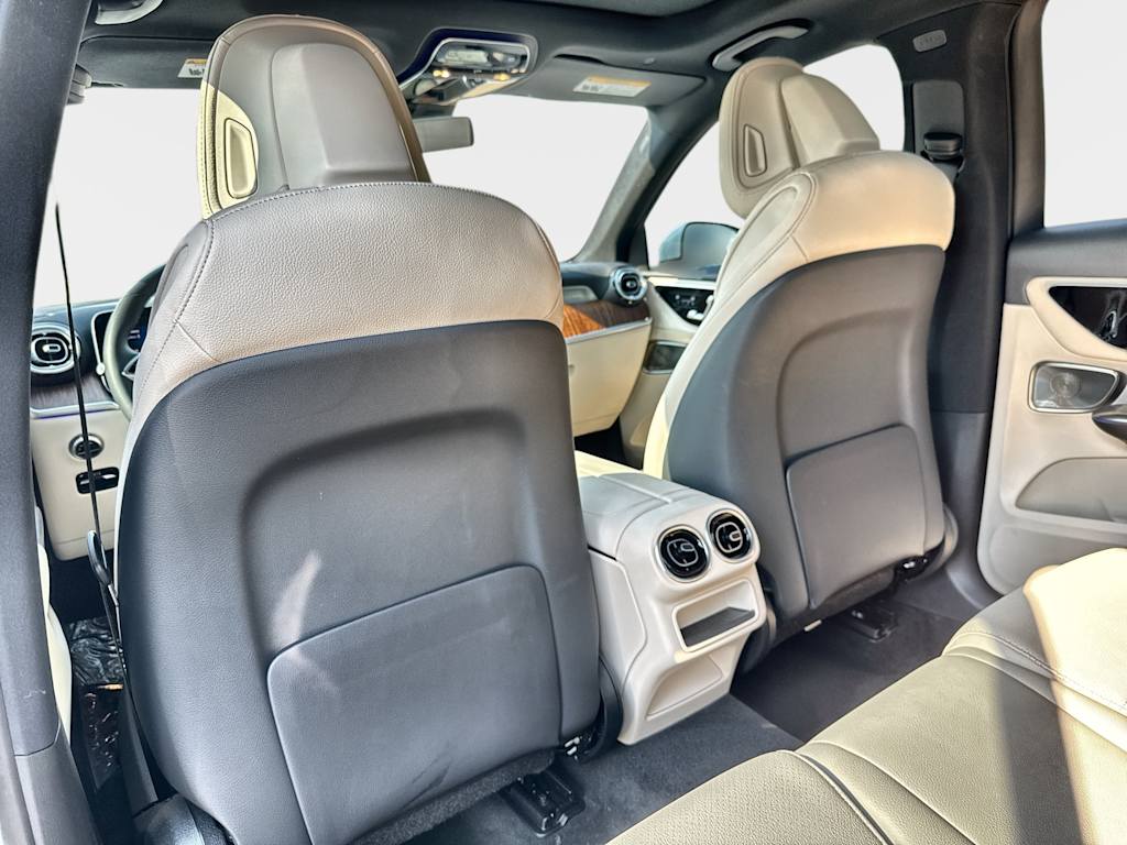 Thumbnail: 2026 Mercedes-Benz GLC - 25