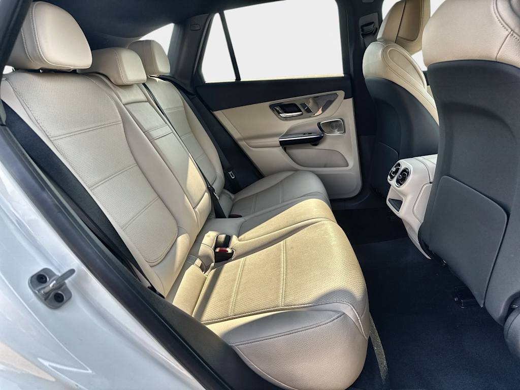 Thumbnail: 2026 Mercedes-Benz GLC - 26