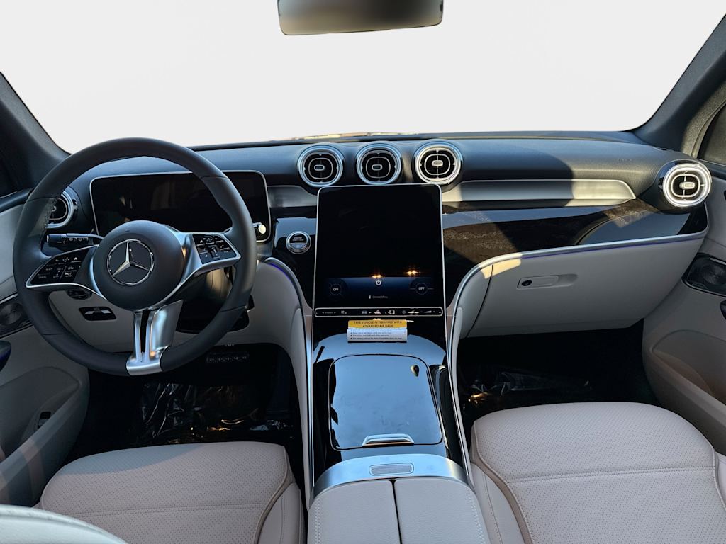 Thumbnail: 2026 Mercedes-Benz GLC - 2