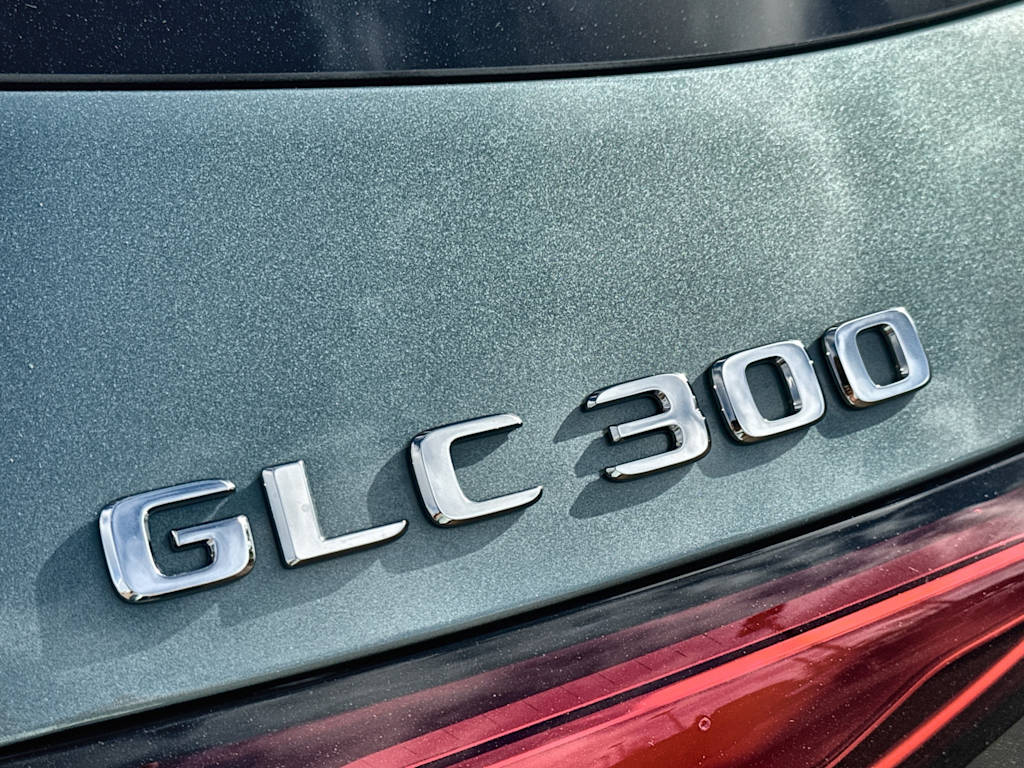 Thumbnail: 2026 Mercedes-Benz GLC - 7