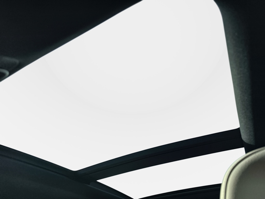 Thumbnail: 2026 Mercedes-Benz GLC - 28