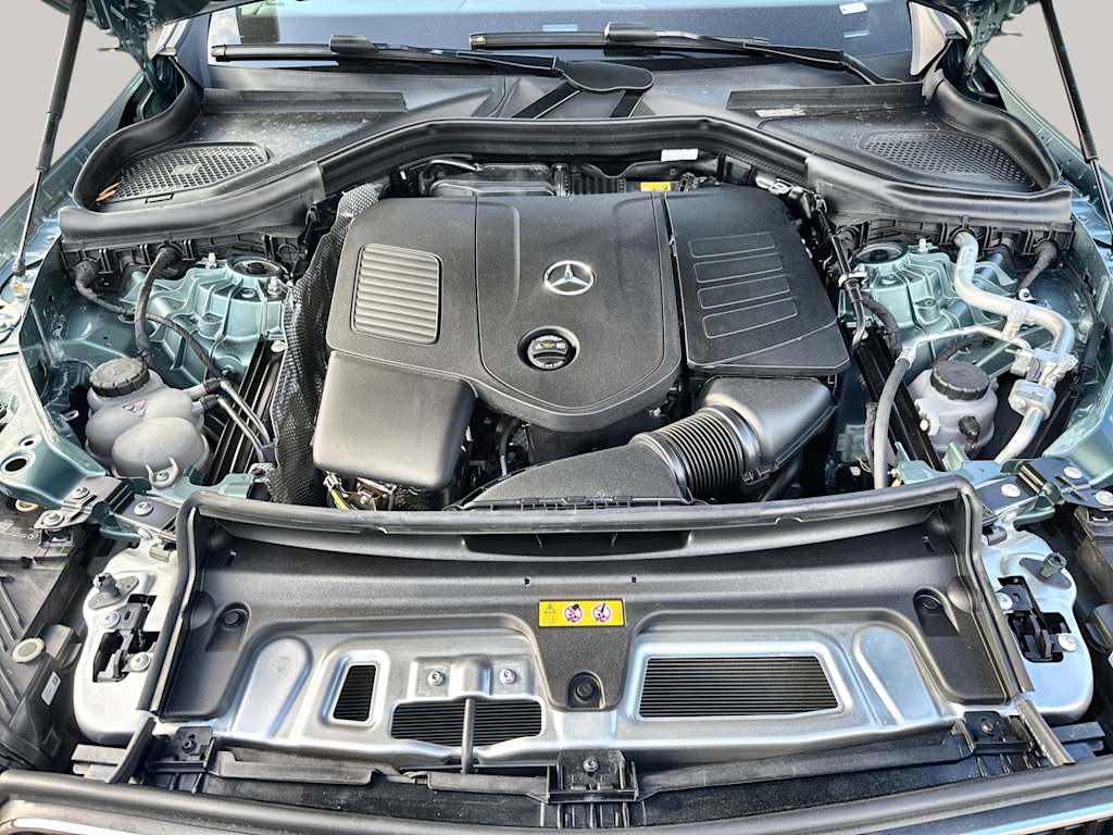 Thumbnail: 2026 Mercedes-Benz GLC - 9