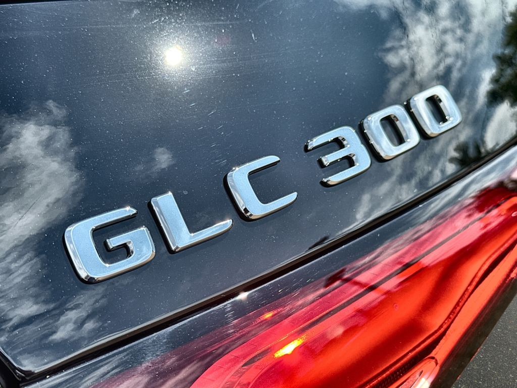 Thumbnail: 2026 Mercedes-Benz GLC - 7