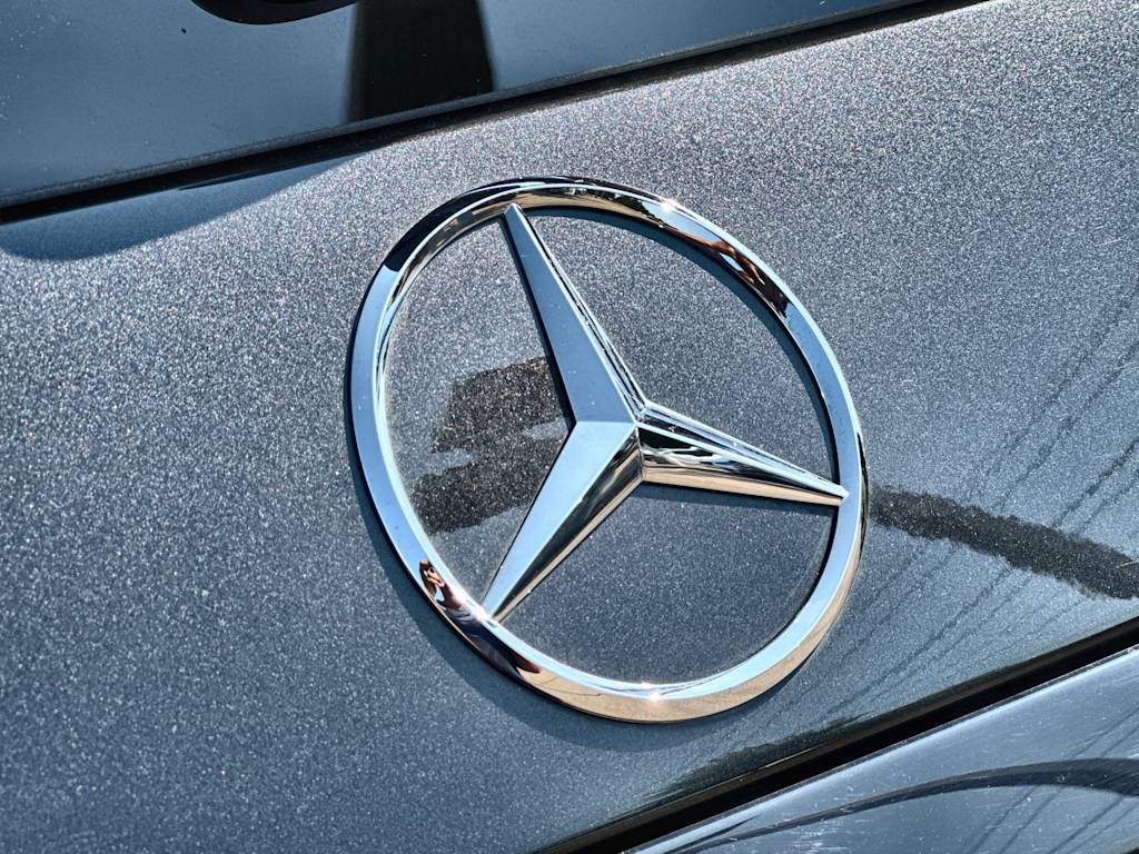 Thumbnail: 2026 Mercedes-Benz GLC - 24