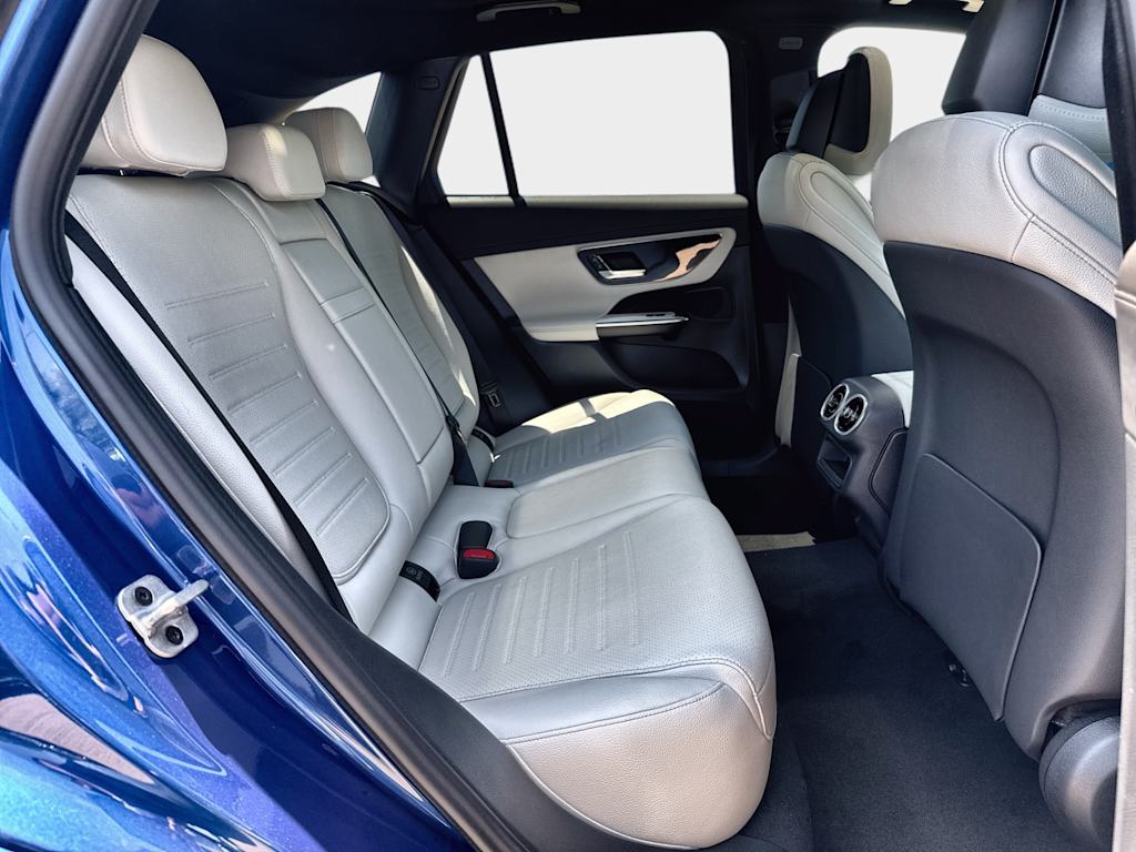 Thumbnail: 2026 Mercedes-Benz GLC - 25