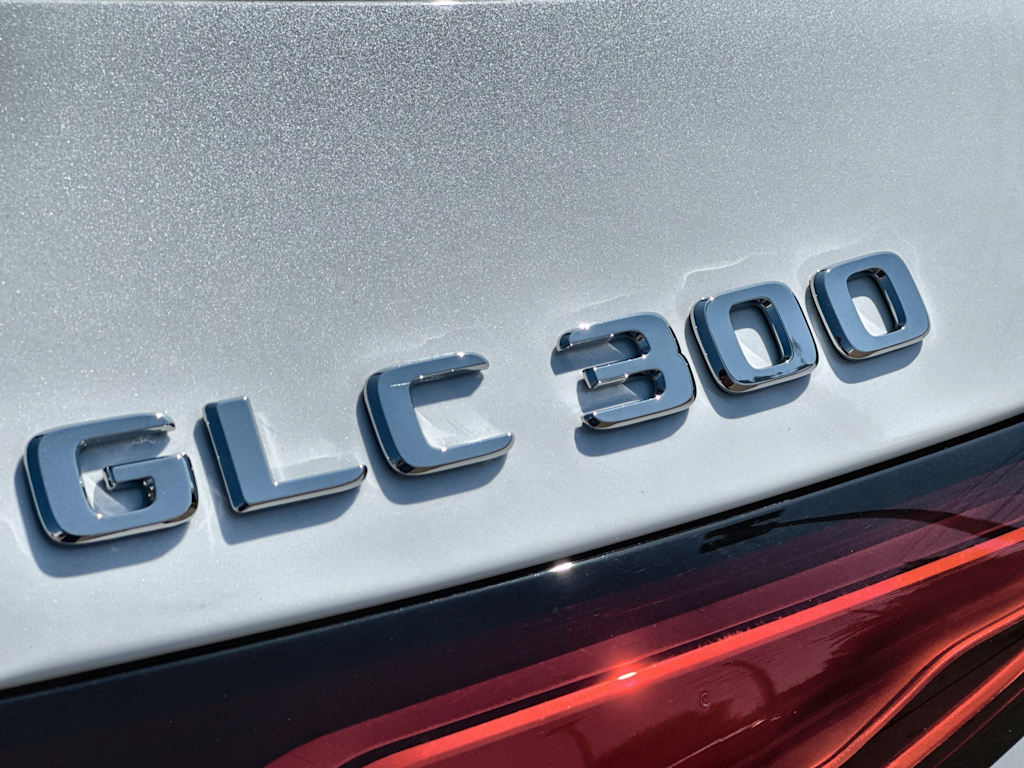 Thumbnail: 2026 Mercedes-Benz GLC - 7