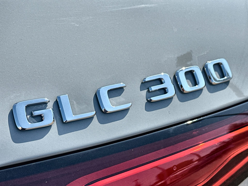 Thumbnail: 2026 Mercedes-Benz GLC - 7