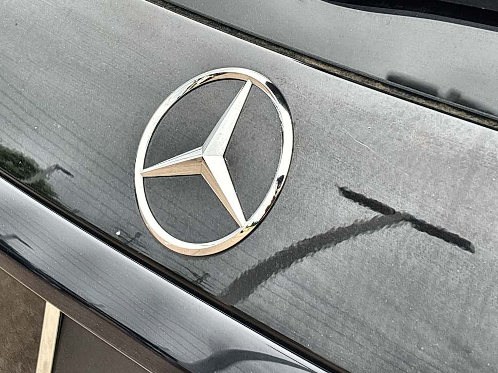Thumbnail: 2025 Mercedes-Benz GLC - 24