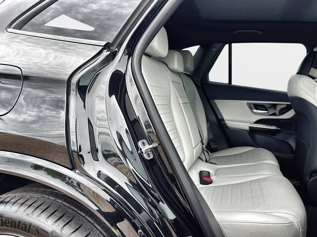 2025 Mercedes-Benz GLC Base - Photo 27