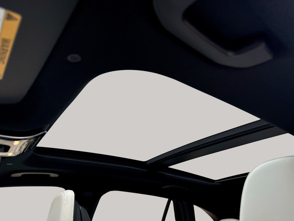 Thumbnail: 2025 Mercedes-Benz GLC - 29
