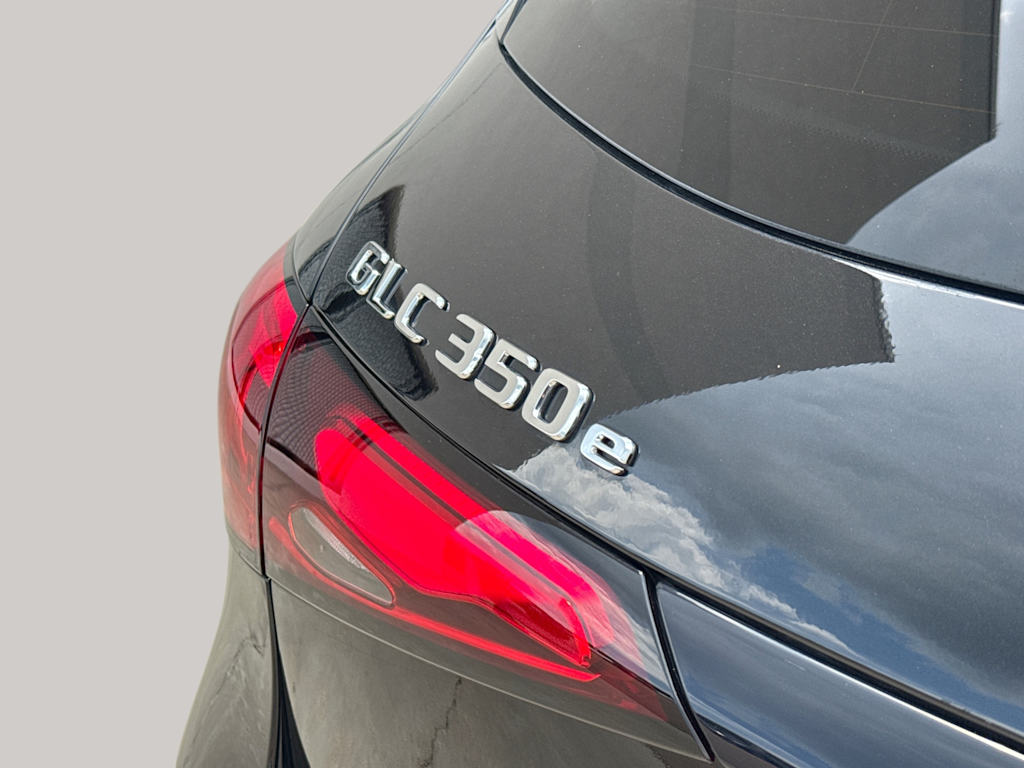 Thumbnail: 2025 Mercedes-Benz GLC - 7