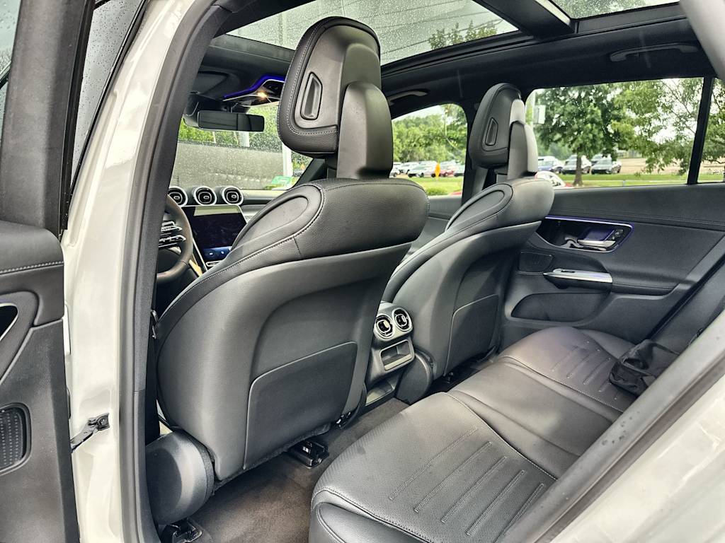 Thumbnail: 2025 Mercedes-Benz GLC - 24