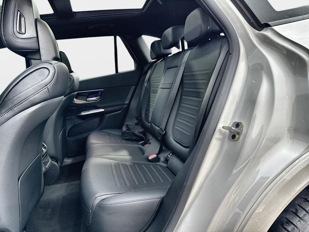 2025 Mercedes-Benz GLC Base - Photo 13