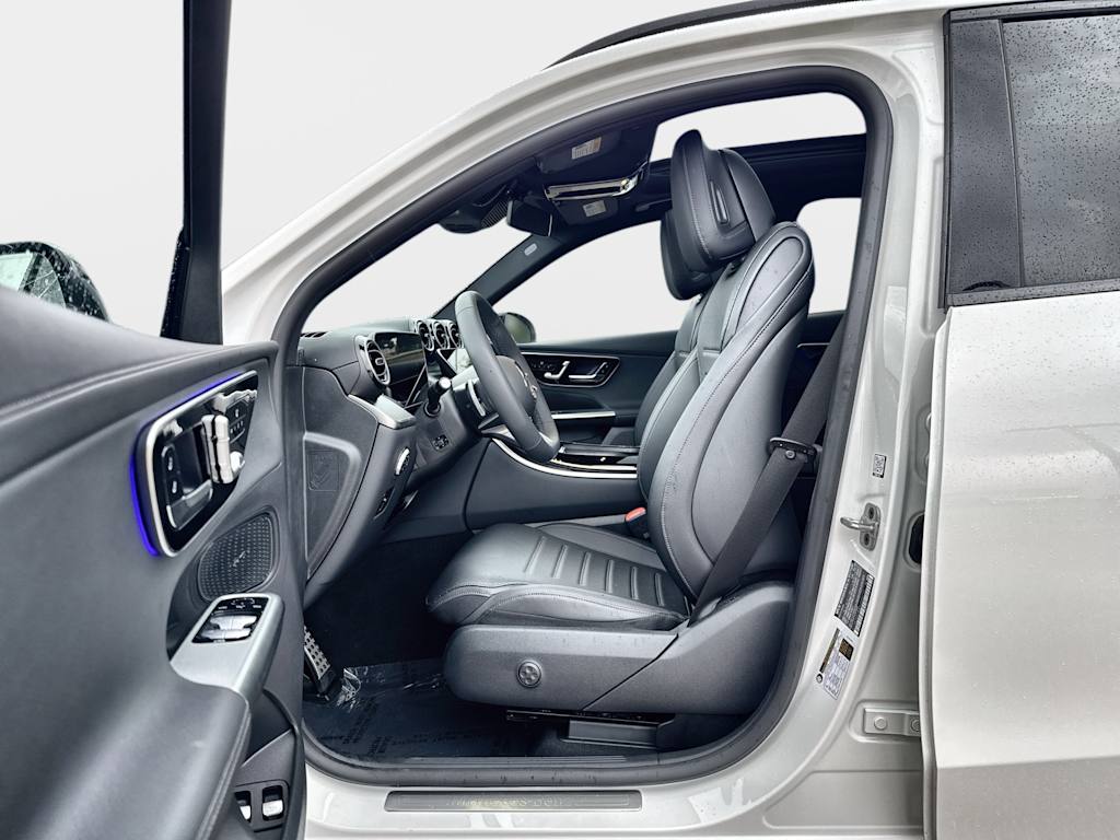 2025 Mercedes-Benz GLC Base - Photo 19