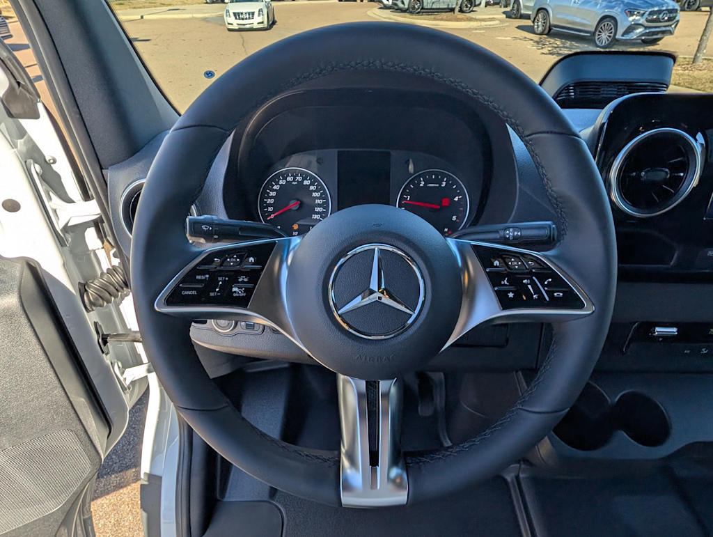 Thumbnail: 2026 Mercedes-Benz Sprinter - 2