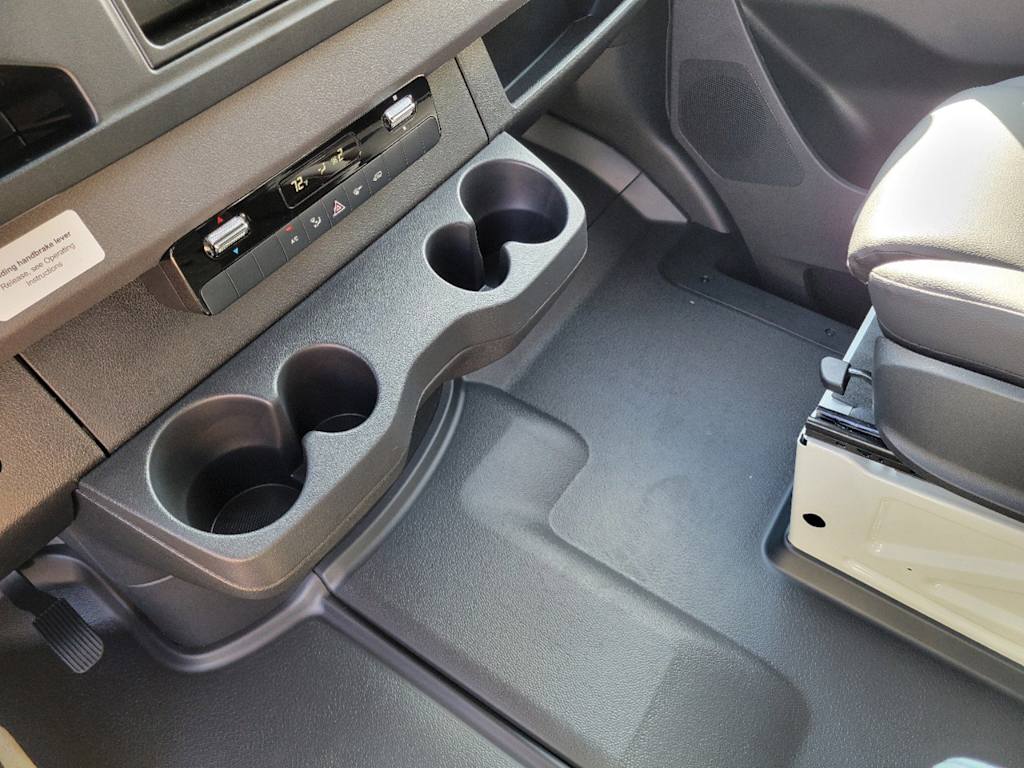 Thumbnail: 2025 Mercedes-Benz Sprinter - 9