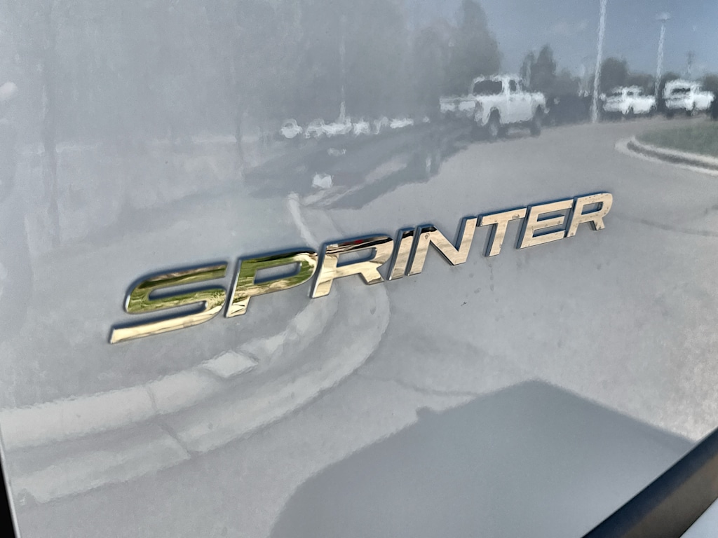 Thumbnail: 2026 Mercedes-Benz Sprinter - 4