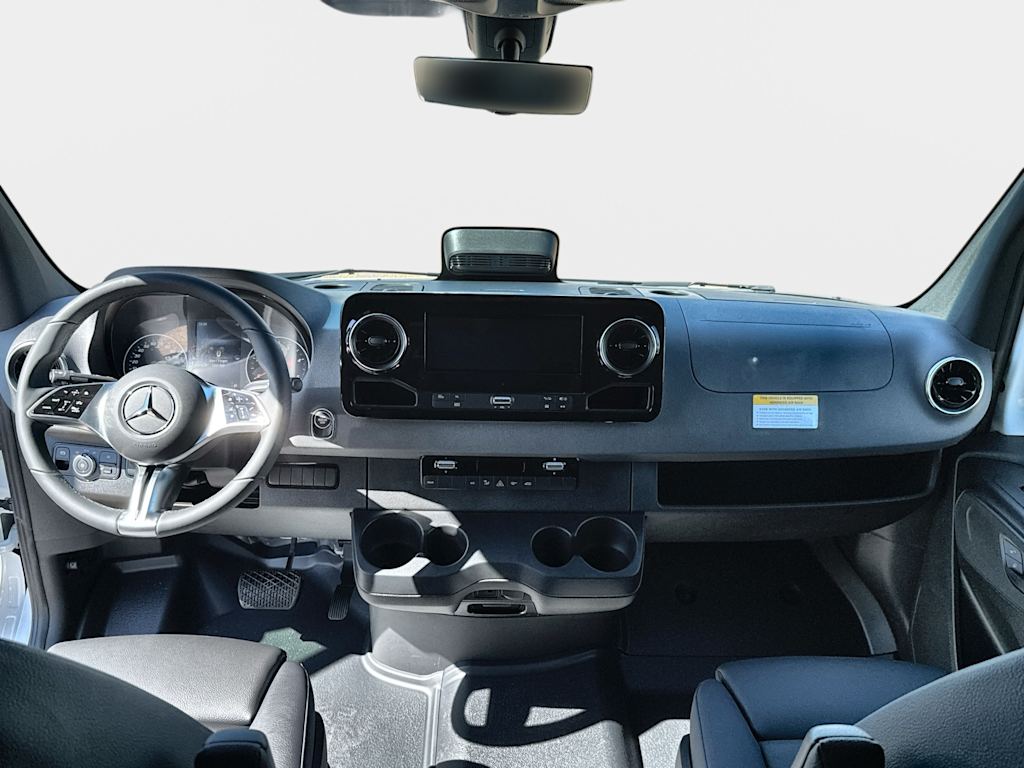 Thumbnail: 2026 Mercedes-Benz Sprinter - 2