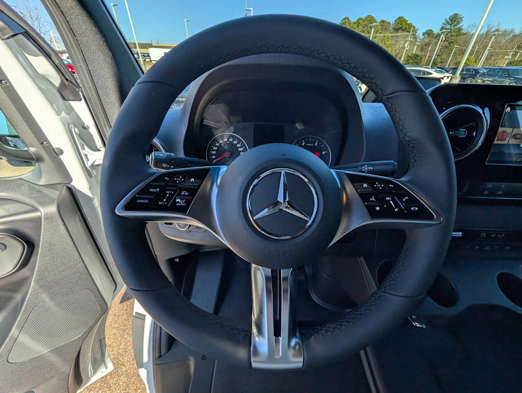 Thumbnail: 2026 Mercedes-Benz Sprinter - 2