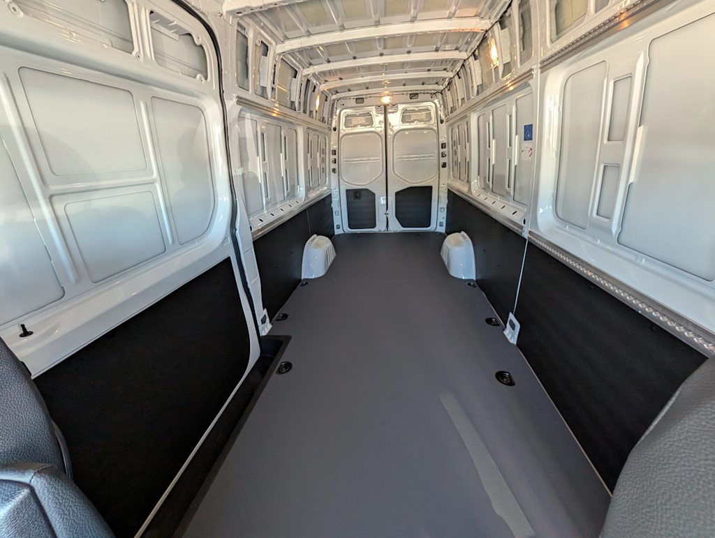 Thumbnail: 2026 Mercedes-Benz Sprinter - 5