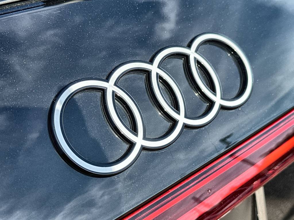 Thumbnail: 2025 Audi Q5 - 23
