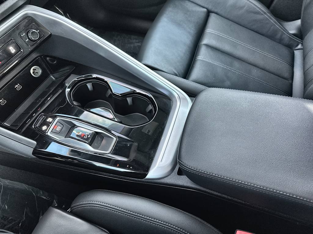 Thumbnail: 2025 Audi Q5 - 14