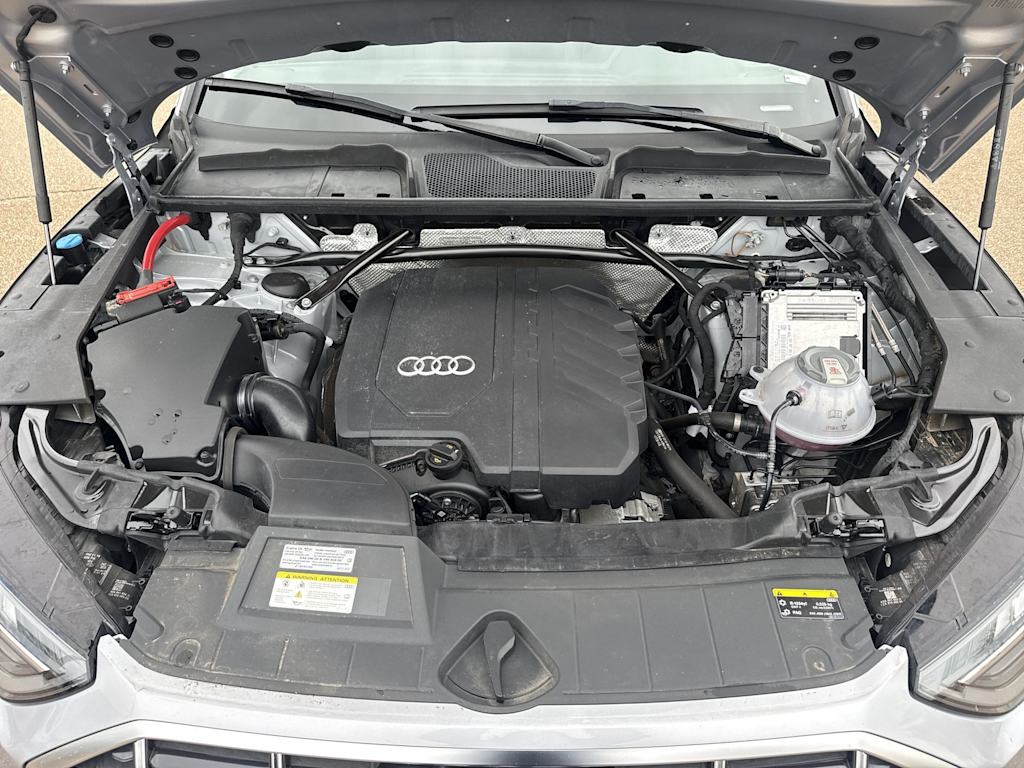 Thumbnail: 2023 Audi Q5 - 9