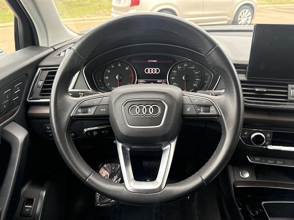 Thumbnail: 2023 Audi Q5 - 10