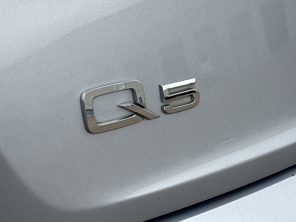 Thumbnail: 2023 Audi Q5 - 7