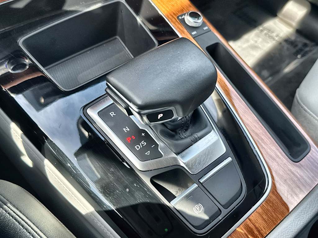 Thumbnail: 2023 Audi Q5 - 26