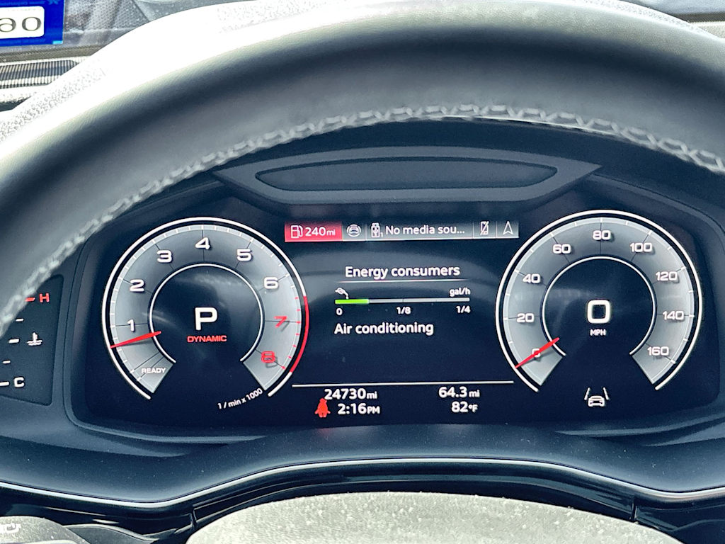 Thumbnail: 2025 Audi Q7 - 16