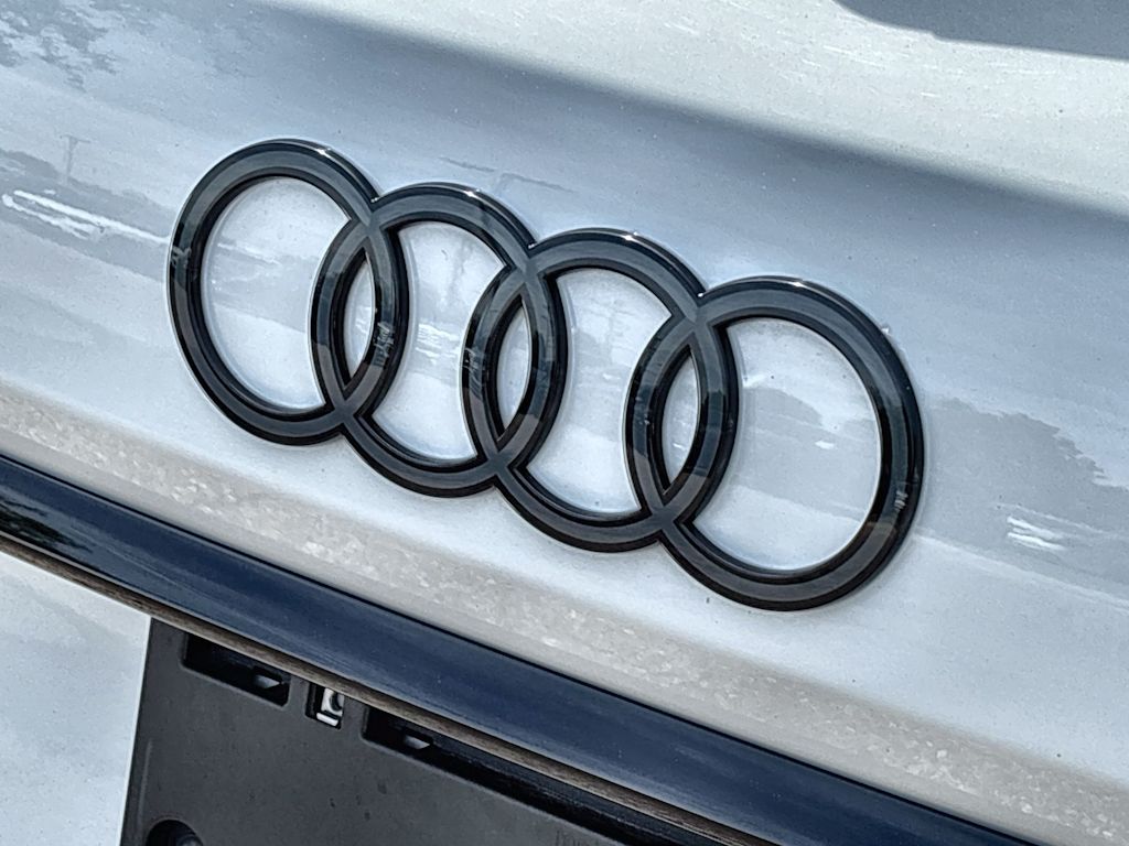 Thumbnail: 2025 Audi Q7 - 23