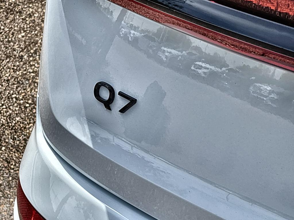Thumbnail: 2025 Audi Q7 - 7