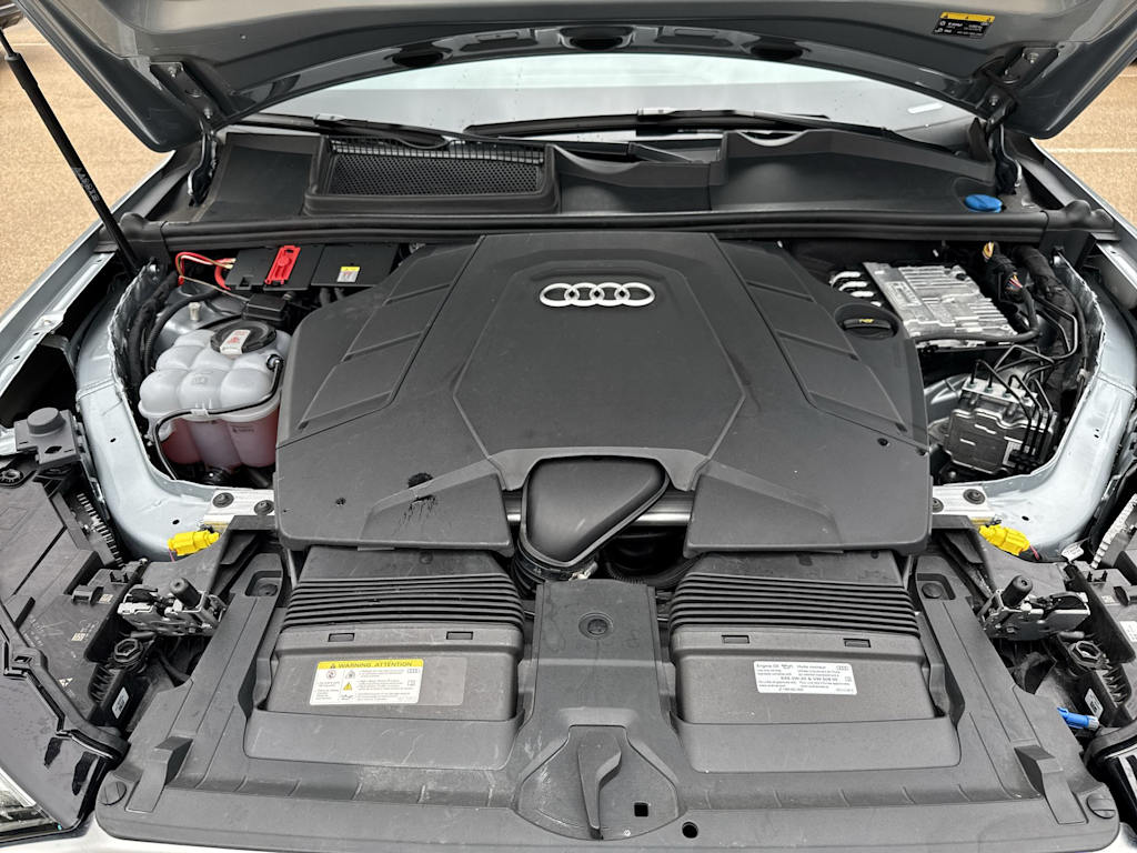 Thumbnail: 2025 Audi Q7 - 9