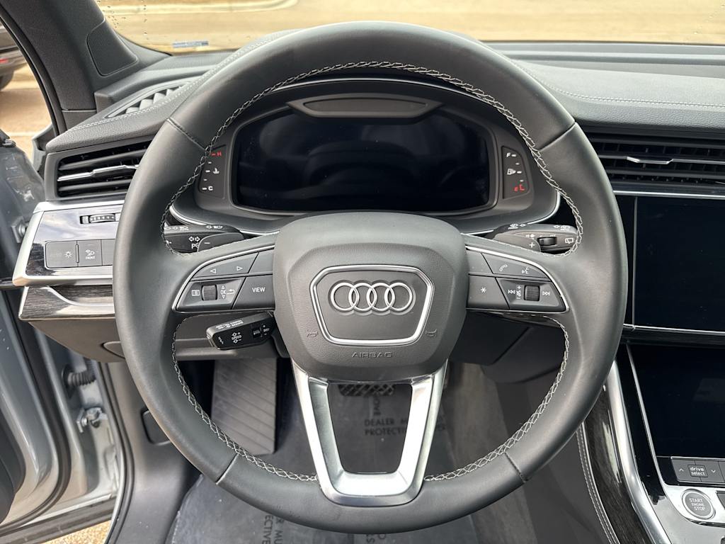Thumbnail: 2025 Audi Q7 - 10