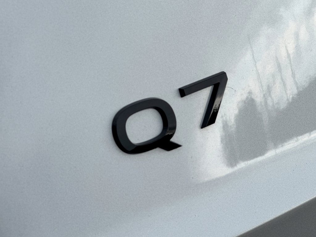 Thumbnail: 2025 Audi Q7 - 24