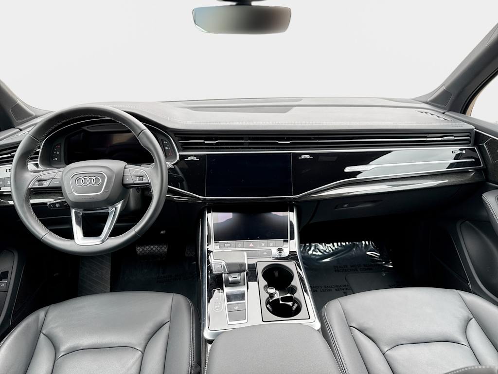 Thumbnail: 2025 Audi Q7 - 2