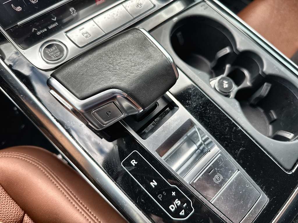 Thumbnail: 2022 Audi Q7 - 27