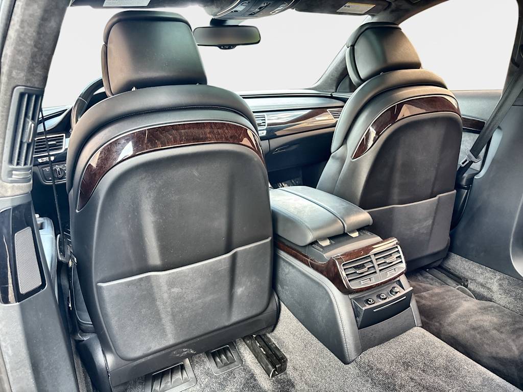 Thumbnail: 2017 Audi A8 - 26