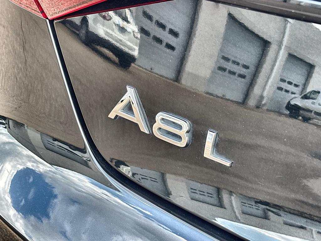Thumbnail: 2017 Audi A8 - 7