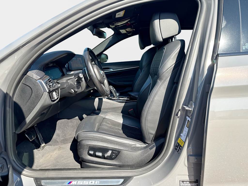 Thumbnail: 2022 BMW 5 Series - 11