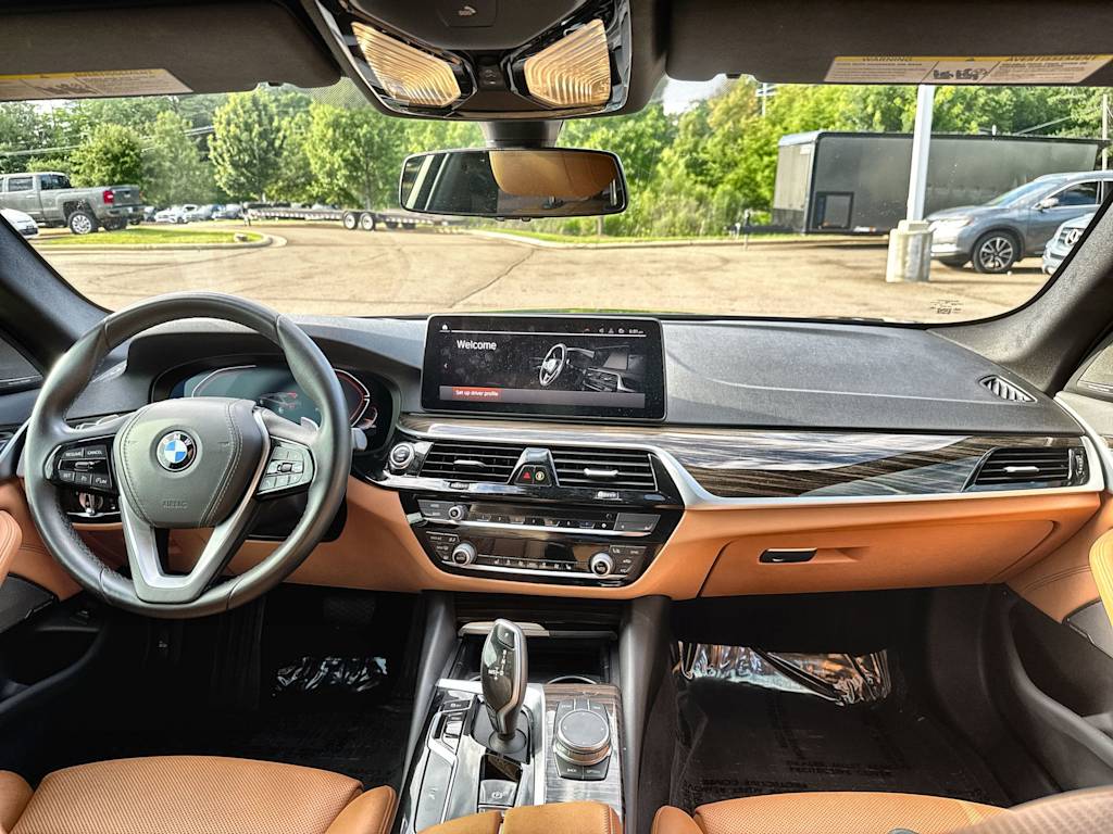 Thumbnail: 2023 BMW 5 Series - 2